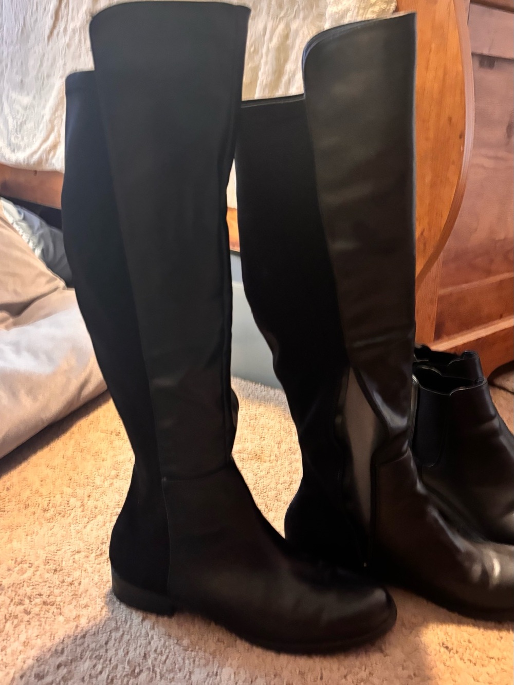 Classic Women's Knee High Boots - Black